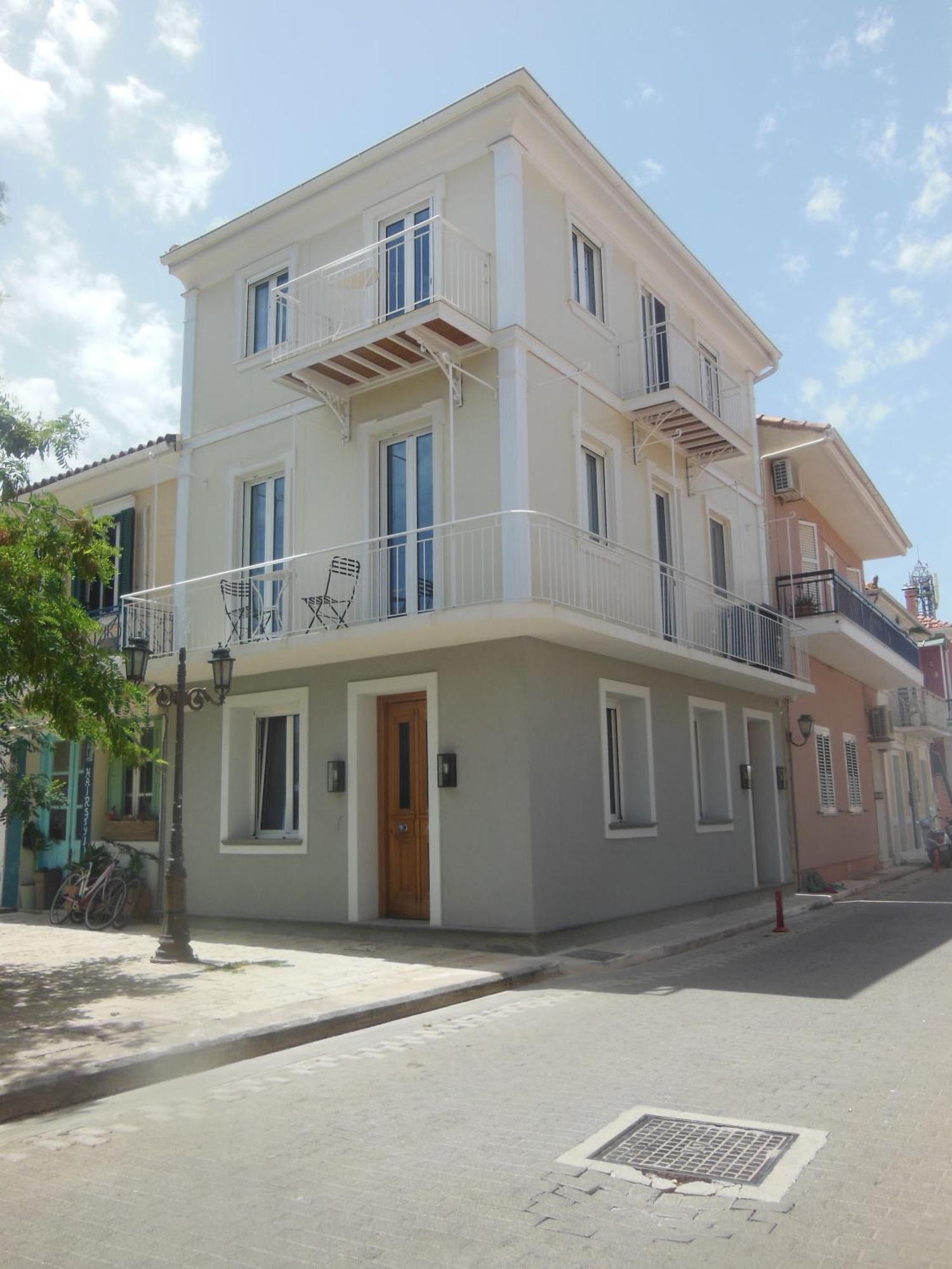 Verani Suites Lefkas Town Lefkada City Exterior photo